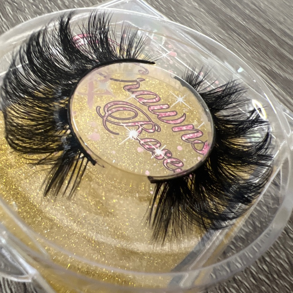 Faux mink lashes